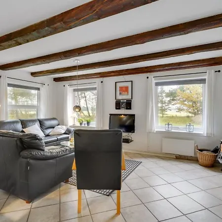 Lyyli - 1km From The Sea In Western Jutland By Interhome *